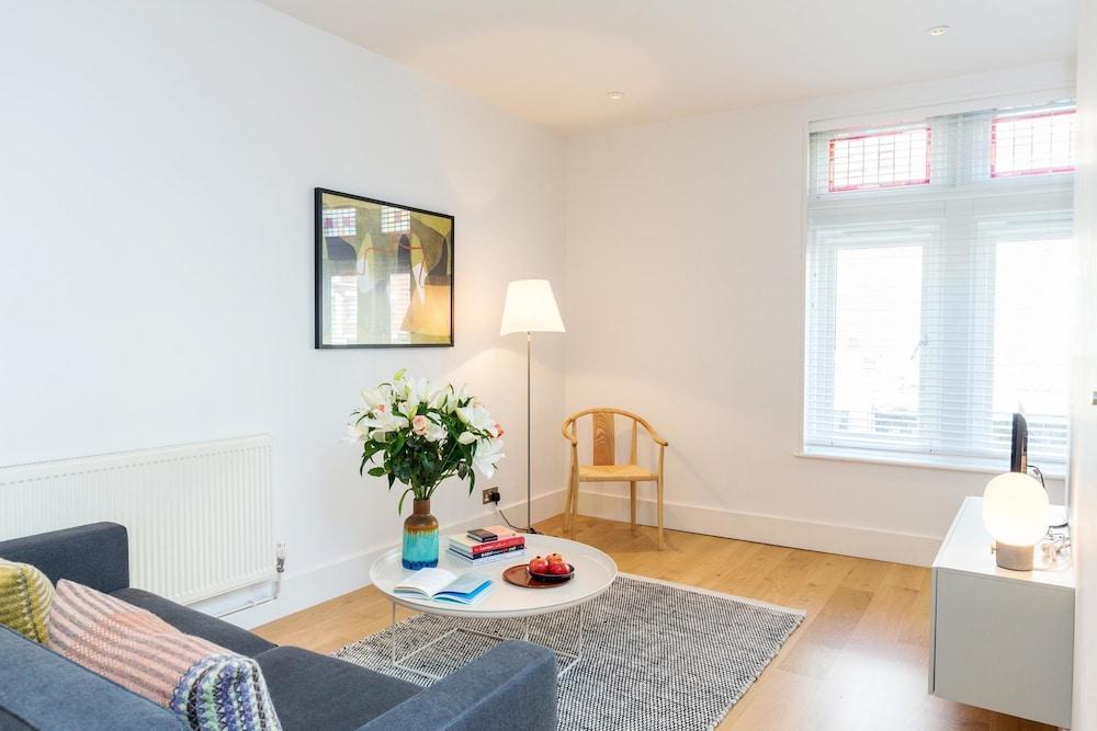Native Fulham Apartment London Exterior photo
