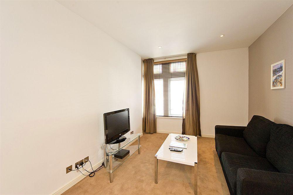 Native Fulham Apartment London Exterior photo