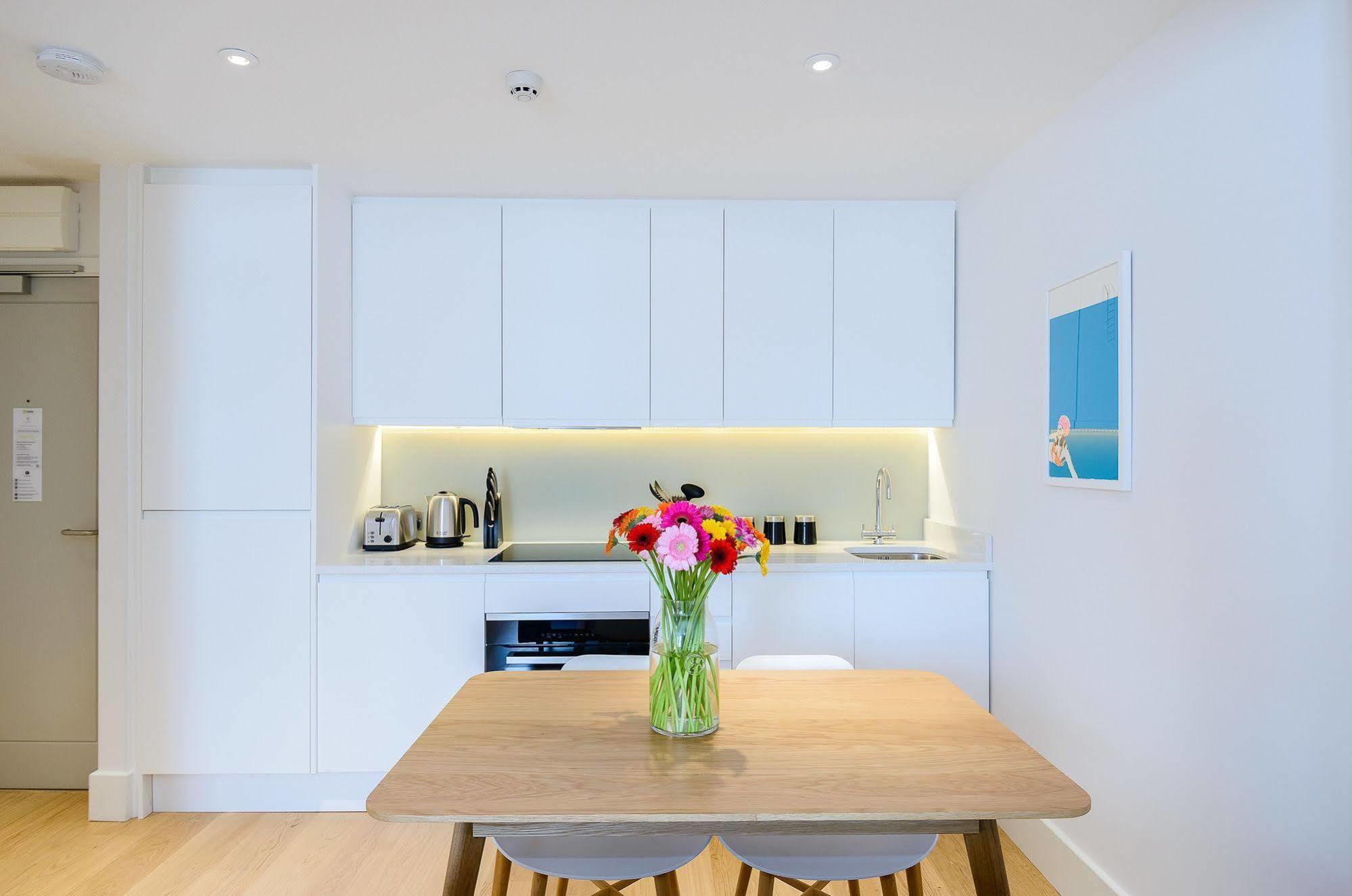 Native Fulham Apartment London Exterior photo